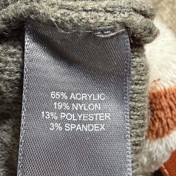 Hooded sweater - Picture 4 of 4